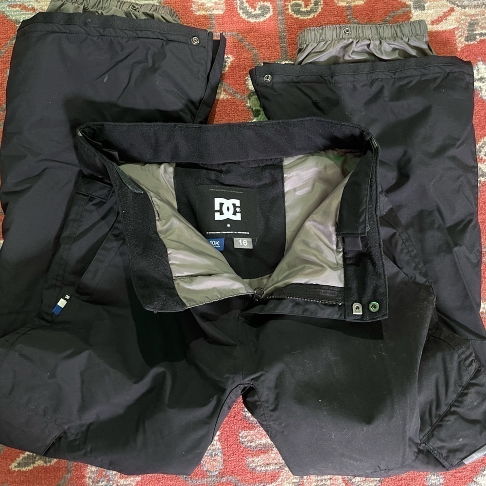 DC SNOWBOARDING PANTS 16 Girl